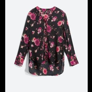 Kut from the Kloth Charlotte large cuff blouse